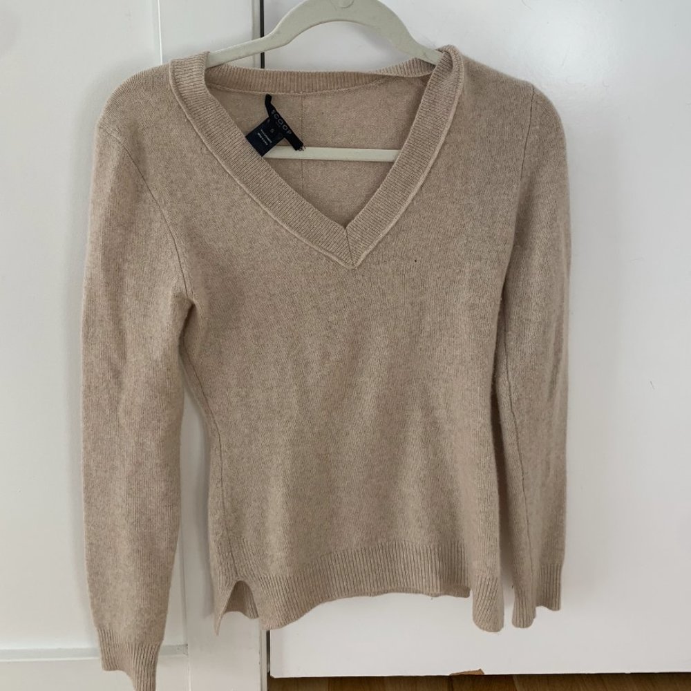 Tan Scoop NYC Sweater - V Neck